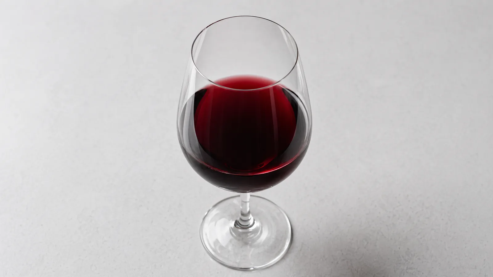 Red wine color profile